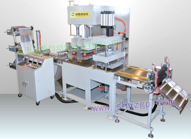 Integrated material pulling machine